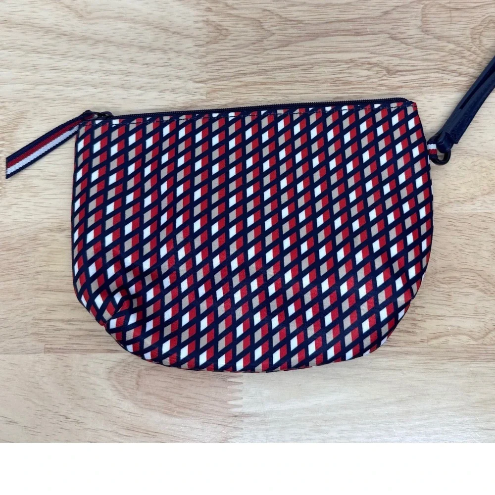 Tommy Hilfiger Red White Blue Geometric Nylon Wristlet Pouch Clutch Bag #62